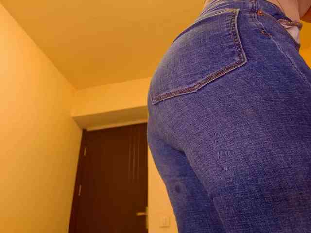 Agatha137 webcam
