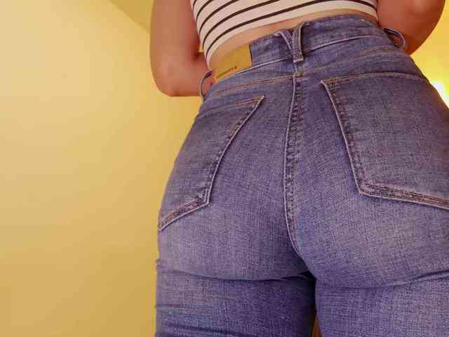 Agatha137 webcam