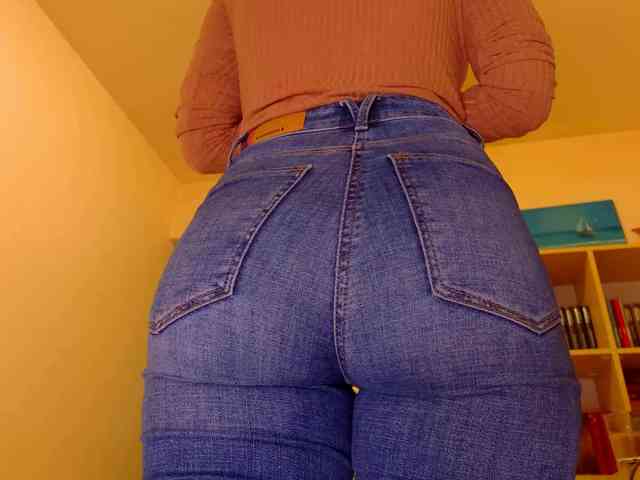 Agatha137 webcam