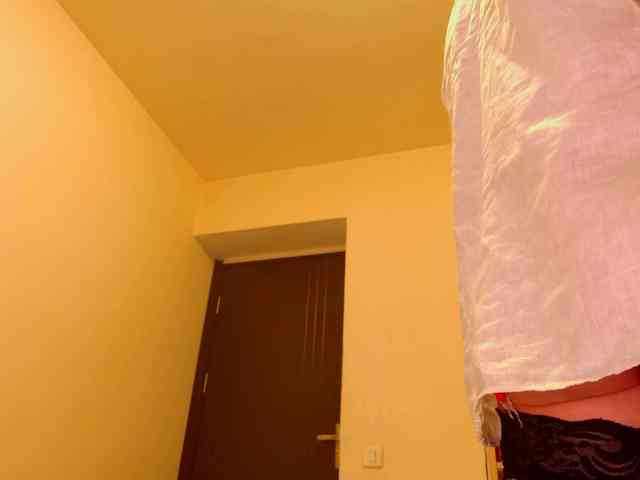 Agatha137 webcam