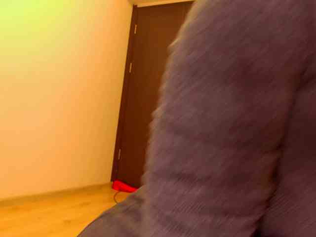 Agatha137 webcam