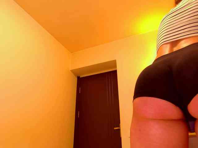Agatha137 webcam