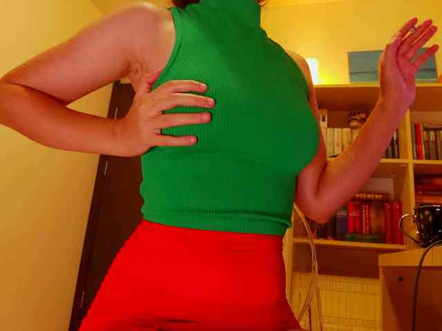 Agatha137 webcam