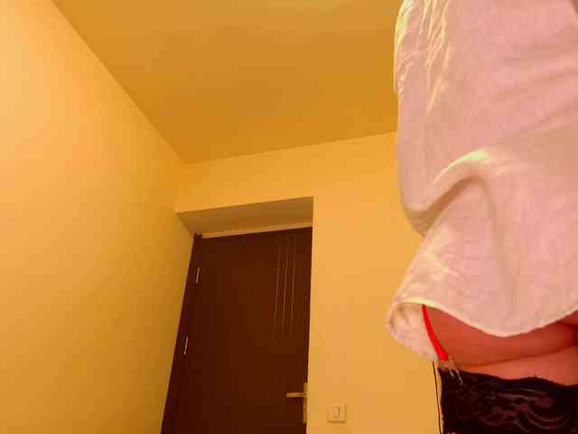 Agatha137 webcam