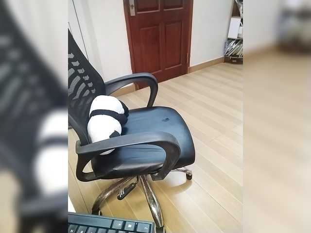 drinkmyjuic live cam preview
