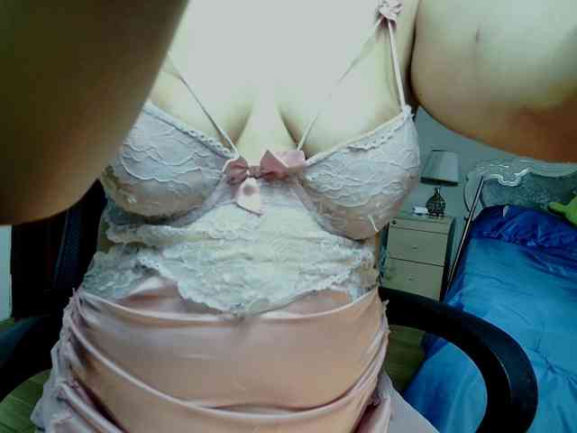 drinkmyjuic webcam