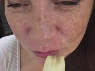 Flirt_Red Porn Show