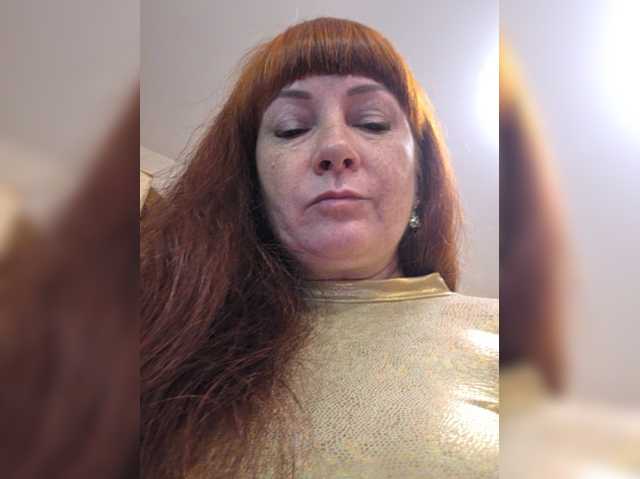 Flirt-Red live cam on BongaCams