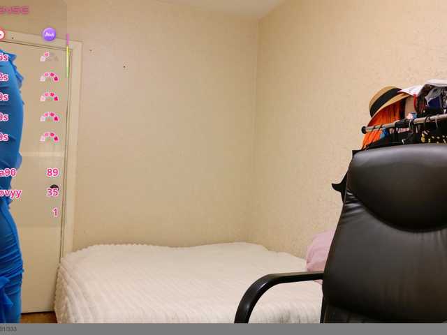 Flirt-Red live cam on BongaCams