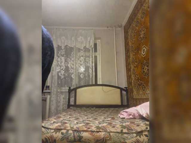 Flirt_Red live cam preview