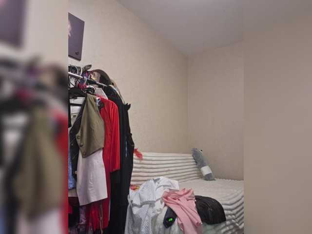 Flirt-Red live cam on BongaCams