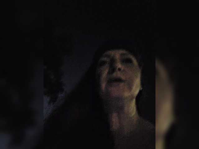 Flirt-Red live cam on BongaCams