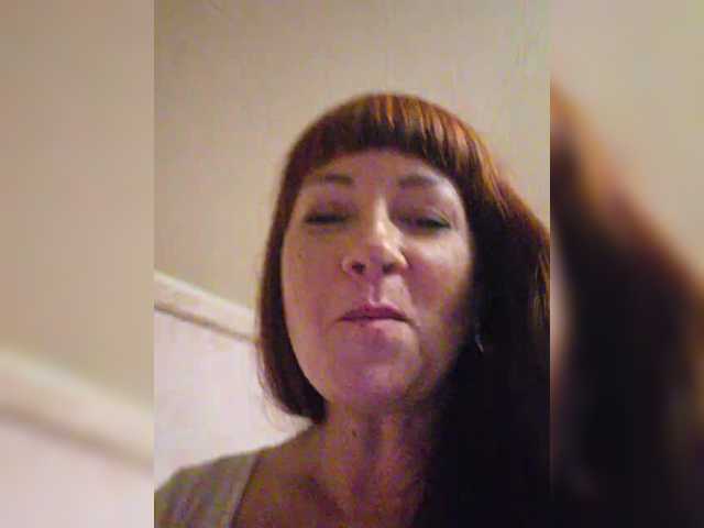 Flirt-Red live webcam show