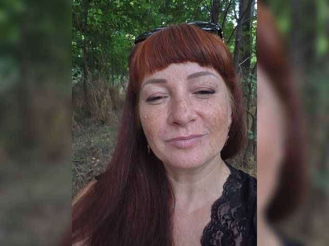 Flirt-Red live webcam show