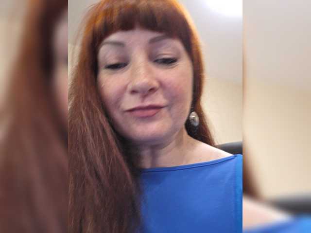 Flirt-Red, en directo ahora en BongaCams