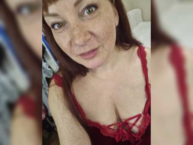 Flirt-Red's BongaCams profile