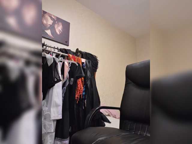 Flirt-Red live cam on BongaCams