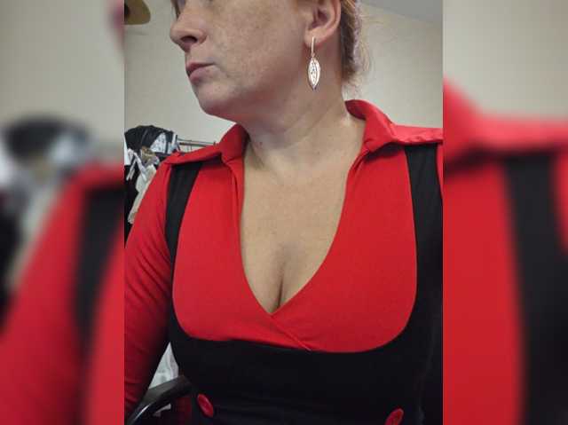 Flirt_Red live cam preview