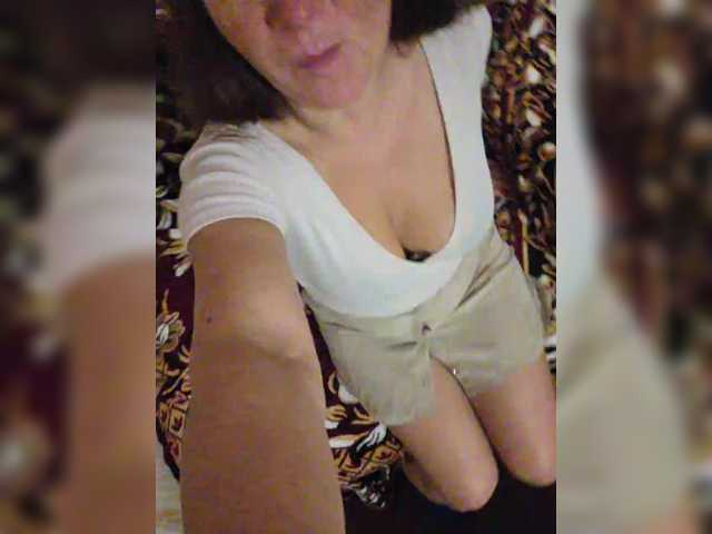 Flirt-Red live cam on BongaCams