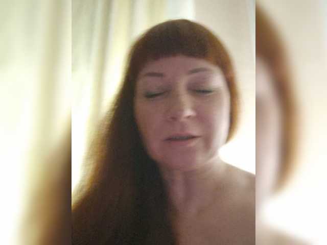 Flirt-Red live cam on BongaCams