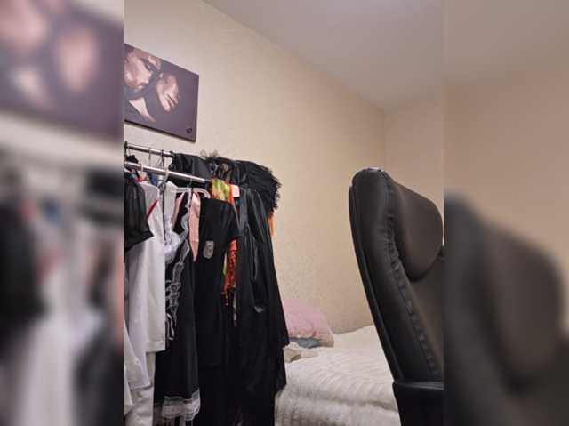 Flirt_Red live cam preview