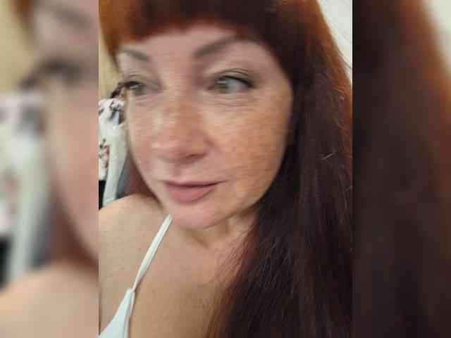 Flirt_Red webcam