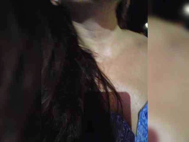Flirt_Red webcam