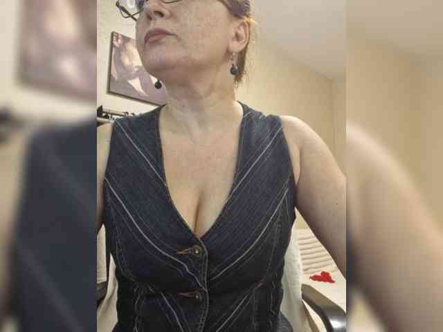 Flirt_Red webcam