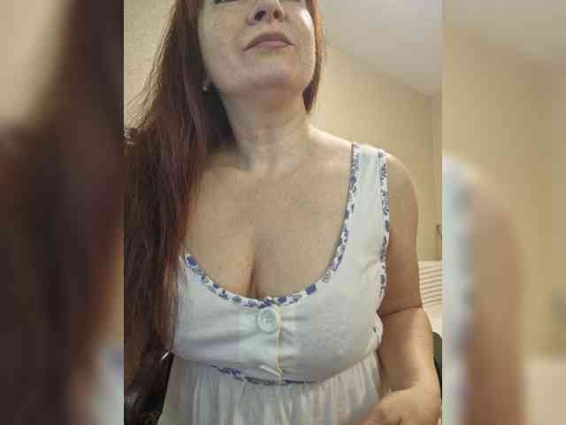 Flirt_Red webcam