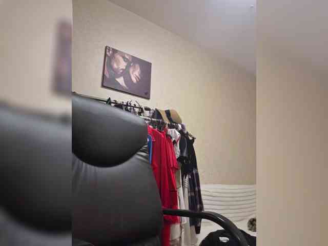 Flirt_Red webcam