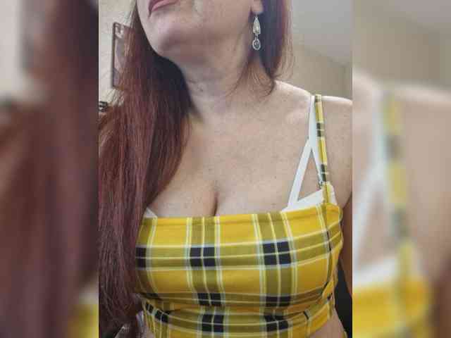 Flirt_Red webcam