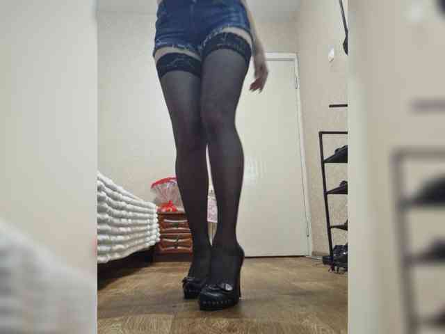 Flirt_Red webcam