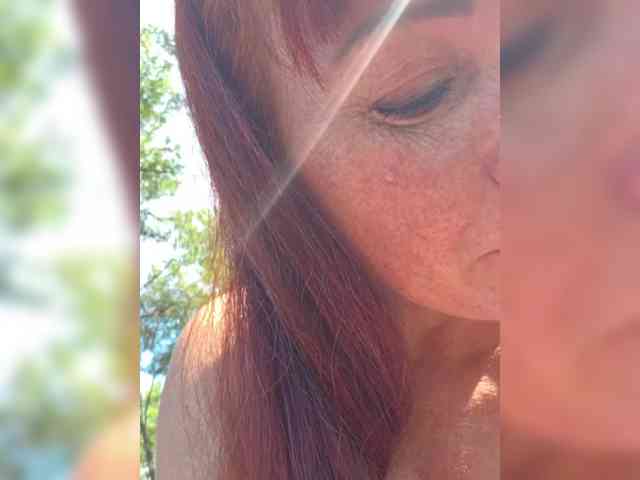 Flirt-Red Live Webcam on BongaCams