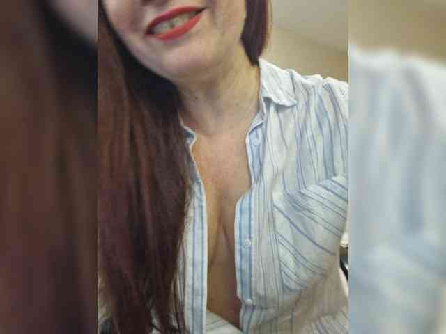 Flirt_Red webcam