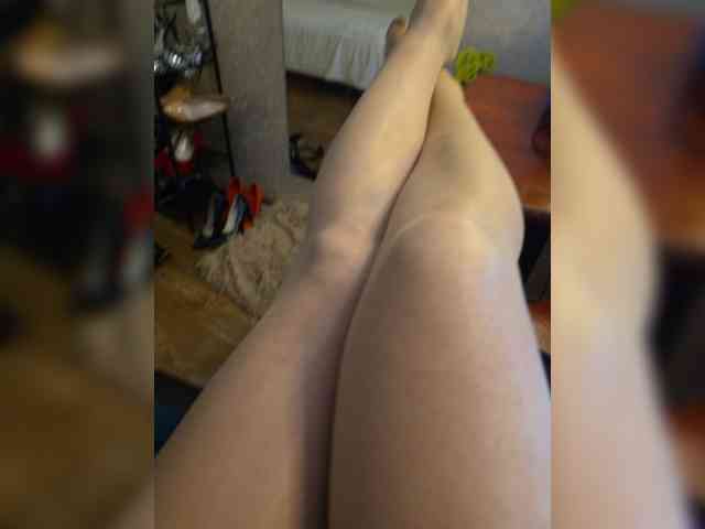 Flirt_Red webcam
