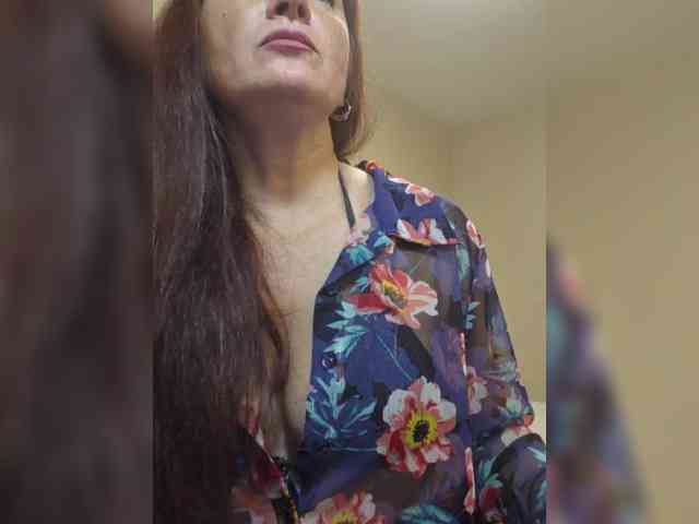 Flirt_Red webcam