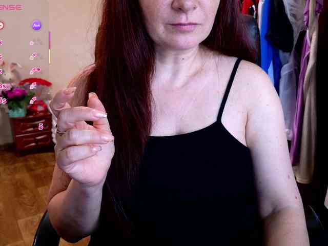 Flirt_Red webcam