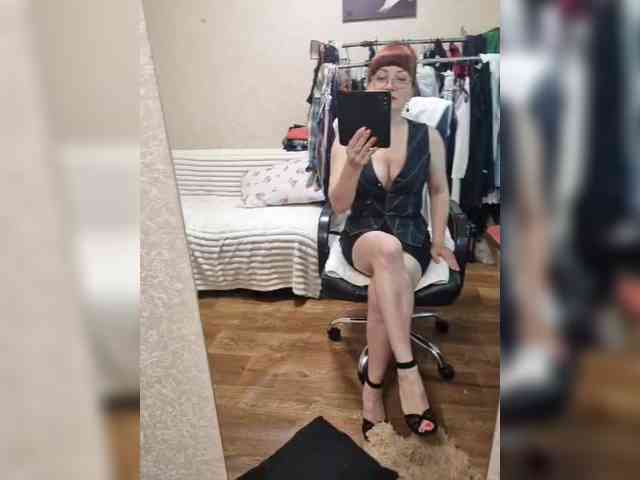 Flirt_Red webcam
