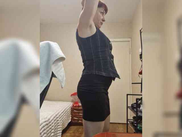 Flirt_Red webcam