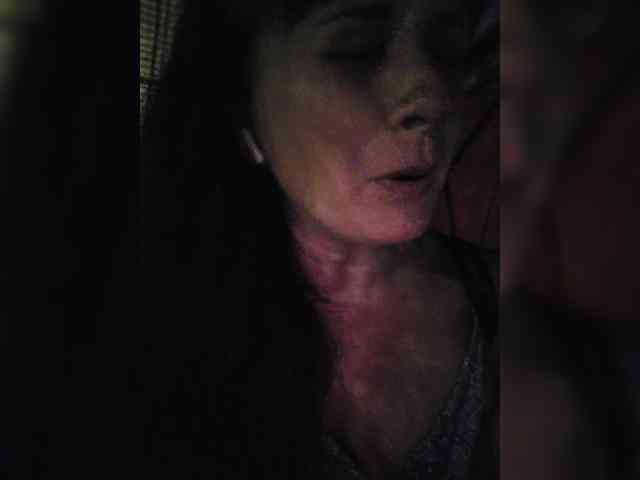 Flirt_Red webcam