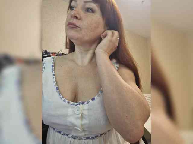 Flirt_Red webcam