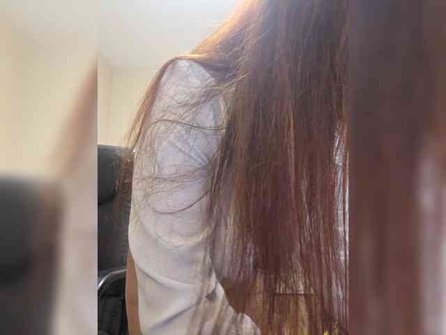 Flirt_Red webcam