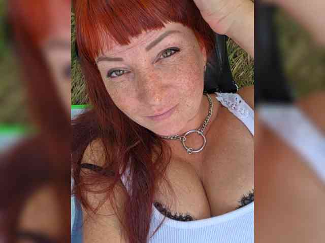 Flirt_Red webcam