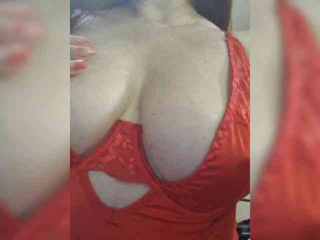 Flirt_Red webcam