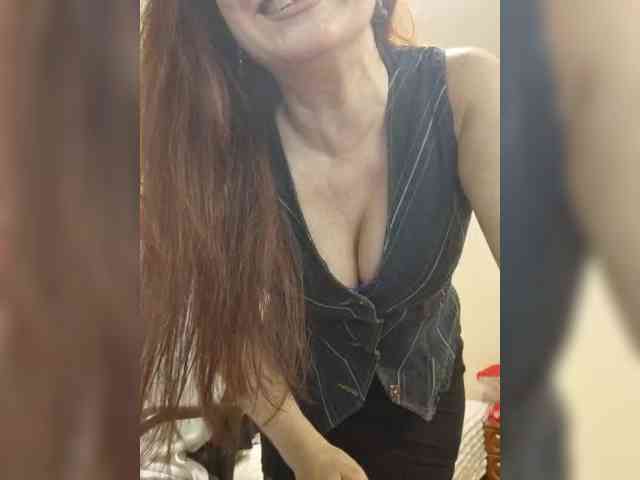 Flirt_Red webcam