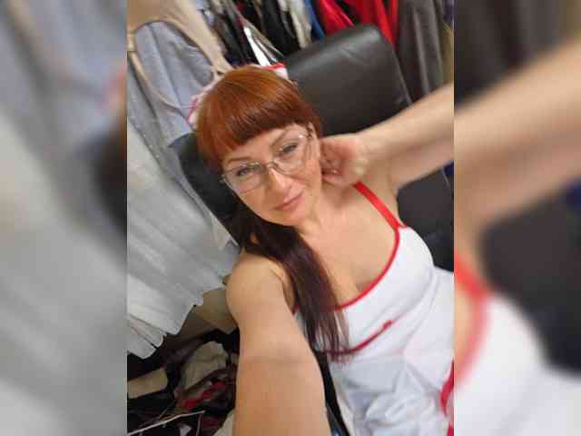 Flirt_Red webcam