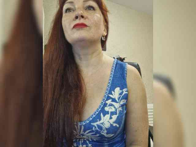 Flirt-Red Flirt-Red