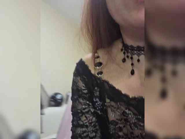 Flirt_Red webcam