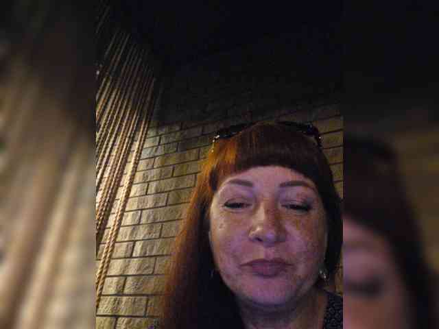 Flirt_Red webcam