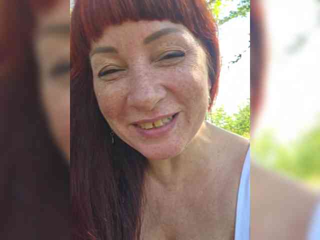 Flirt-Red Live Webcam on BongaCams